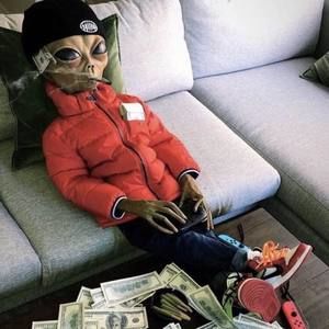 Meet your Posher, Nado